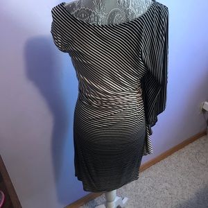 Ella Moss Dress Med striped asymmetrical